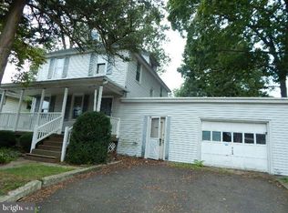 610 Newton Ave, Oaklyn, NJ 08107