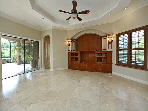 5th image of 5336 Hunt Club Way