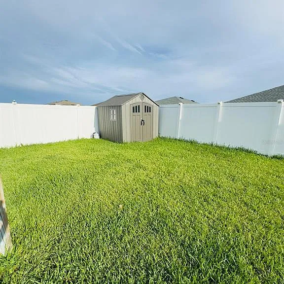 5436 Geneva Way — Photo 22