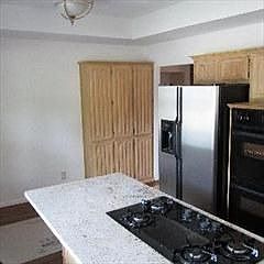 3rd image of 1114 Southgate Dr