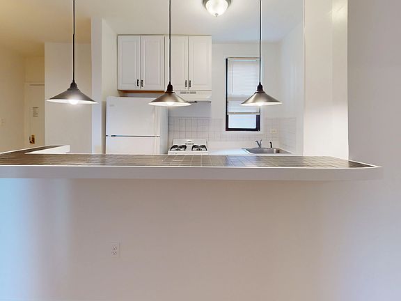 5th image of 1238 2nd Ave #5