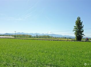 43 208th Ave SE, Enumclaw, WA 98022