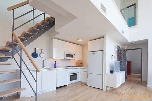 Sold by aptsandlofts.com | media 7