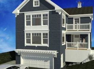 9 4th Ave, Branford, CT 06405