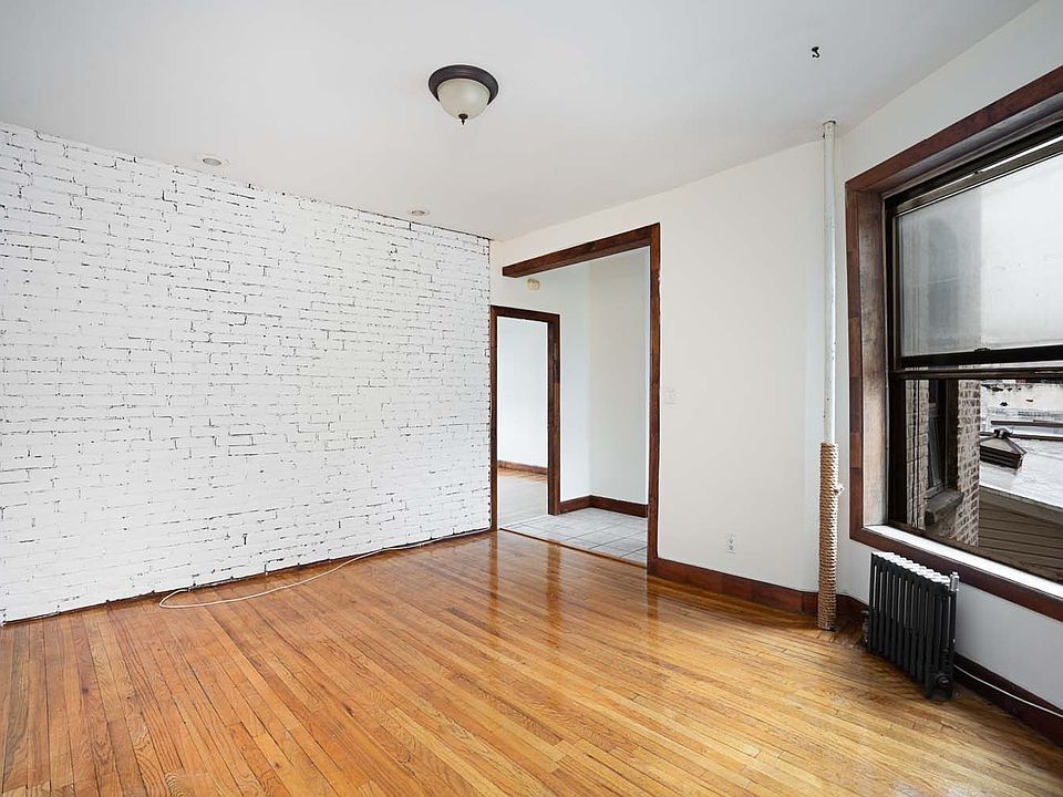 1st image of 203 17th St APT 14