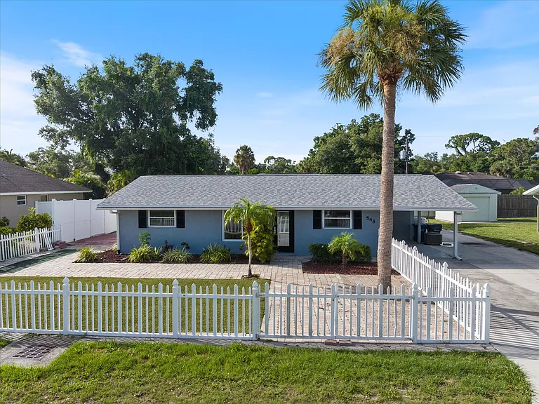 545 Bluebell Rd — Photo 29