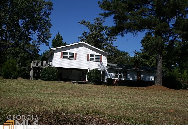 2nd image of 3325 Pilgrim Mill Rd