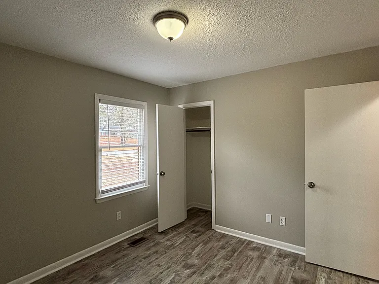 6658 Vaughn Rd — Photo 19
