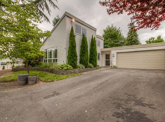 2nd image of 13712 SE 258th Pl #37