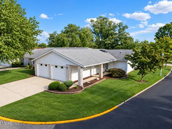 375C Duranta Plaza, Monroe, NJ 08831