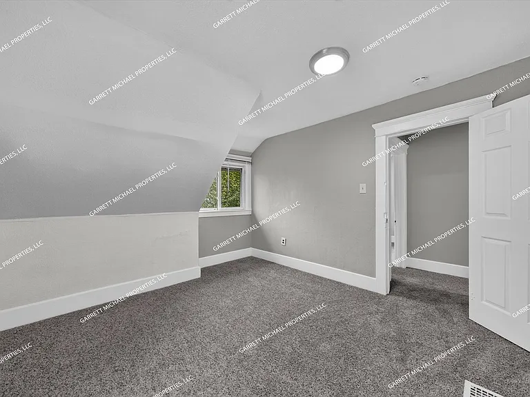 2322 Fordham St — Photo 19
