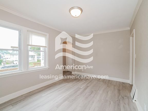 4-Living Room