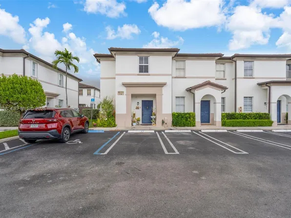 8031 W 36th Ave APT 1, Hialeah, FL 33018