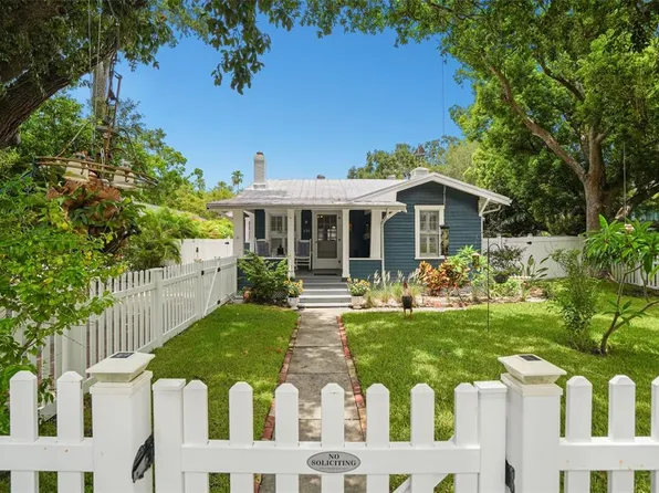636 Wilkie St, Dunedin, FL 34698