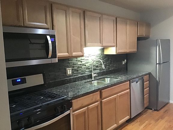 2nd image of 2300 W Wabansia Ave APT 208