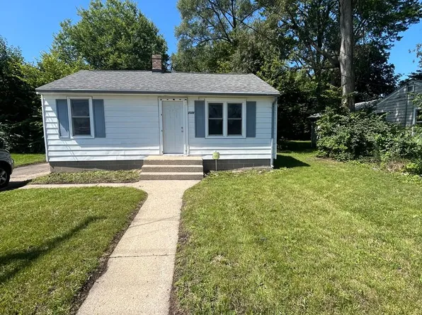 2326 Belden St, Rockford, IL 61101
