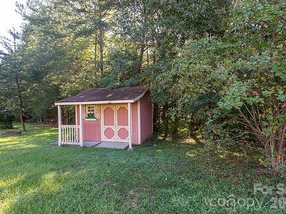 5th image of 2818 Baird Rd #7