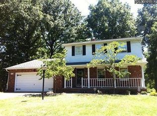 549 Calla Rd E, Poland, OH 44514