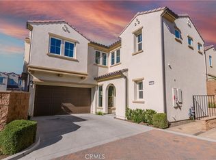 20829 W Bur Oak Cir, Northridge, CA 91326