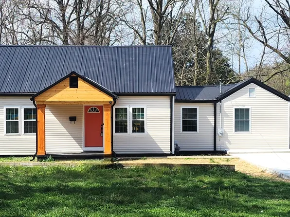 2817 Lindsey Dr, Hopkinsville, KY 42240