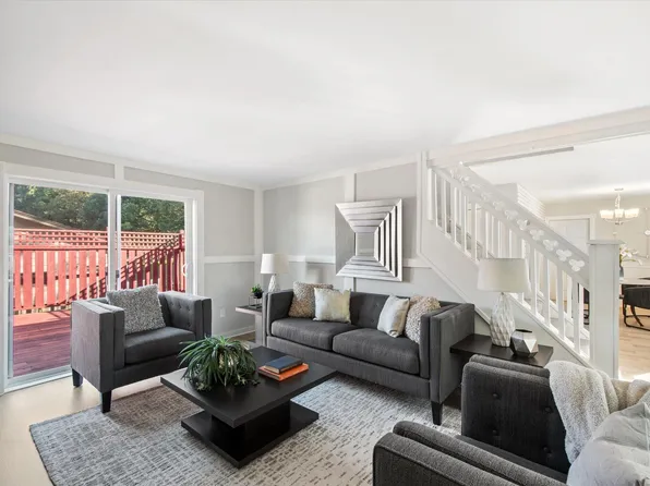 3203 Sycamore Trl SW, Prior Lake, MN 55372