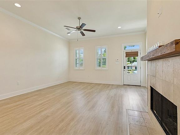4th image of 731 Teddy Ave