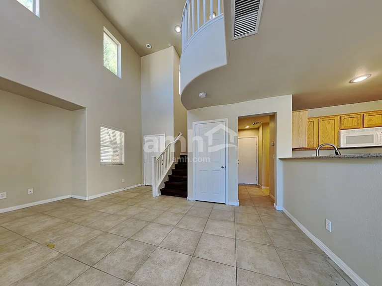10427 Sweet Juliet St — Photo 7