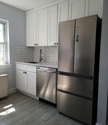 5th image of 81 Grand Ave #2-J