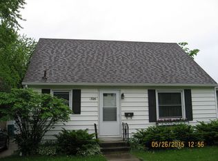 724 8th Ave NE, Waseca, MN 56093