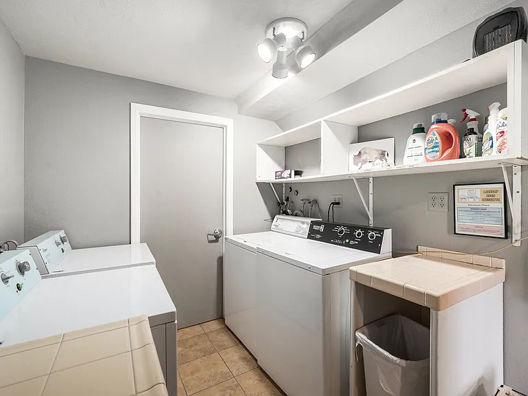 36 N Emerson St #205 — Photo 22