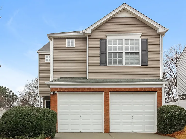 118 Nacoochee Way — Photo 1
