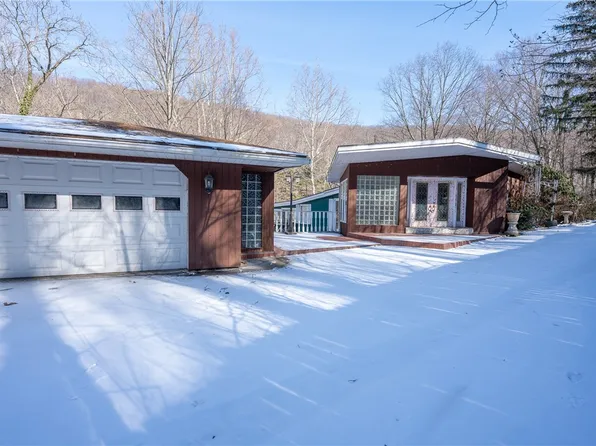 3340 Lincoln Hwy, Latrobe, PA 15650