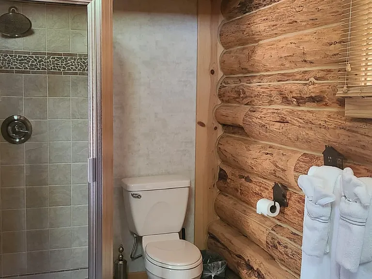 4198 Ashley Lake Rd — Photo 9