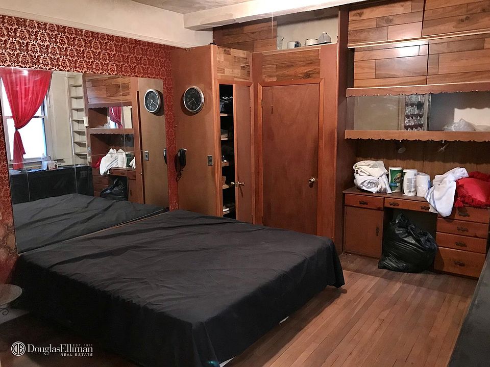 1st image of 410 Central Park W #1E