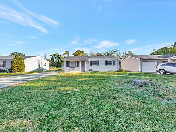 2nd image of 305 Weber Dr