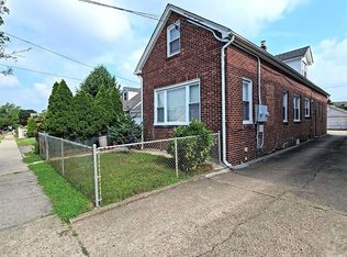 1028 1st Ave, Franklin Square, NY 11010