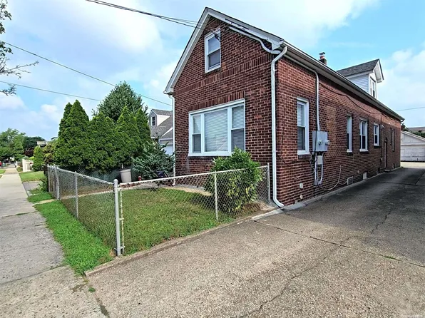 1028 First Avenue, Franklin Square, NY 11010
