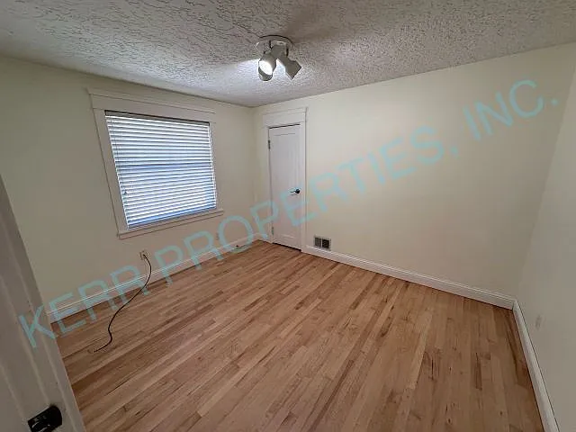 15418 SE Meadowlark Ln — Photo 12