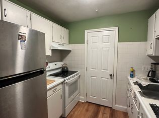 33 Washington St APT 4, Medford, MA 02155