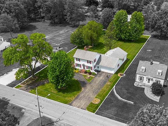 2nd image of 2844 Highland Ave