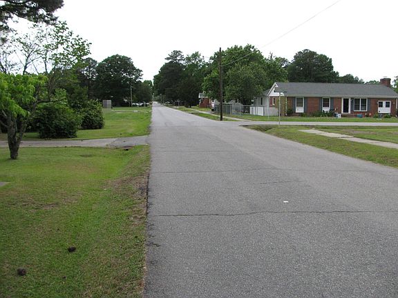 5th image of 1110 Virginia Ave