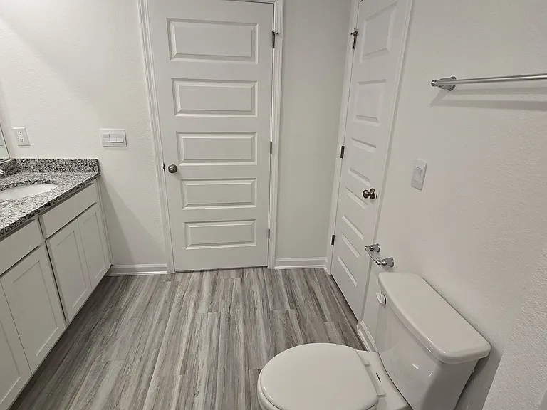 22050 Aleutian Ave — Photo 15