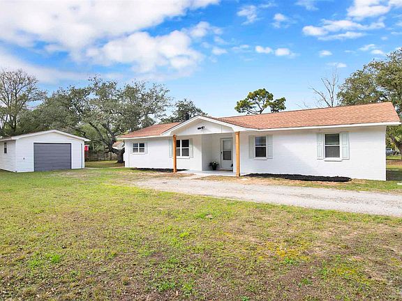 3rd image of 5621 Galvez Rd