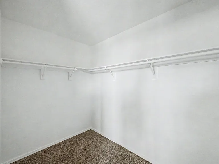 542 E Bartlett Way — Photo 16
