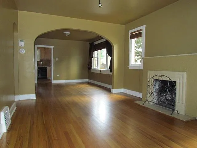 3428 N Newton St — Photo 10