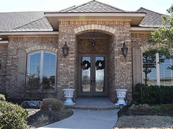 4th image of 1125 Mount Marcy Dr