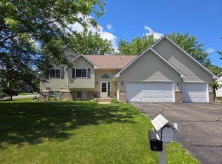 1201 Hemlock Cir, Buffalo, MN 55313