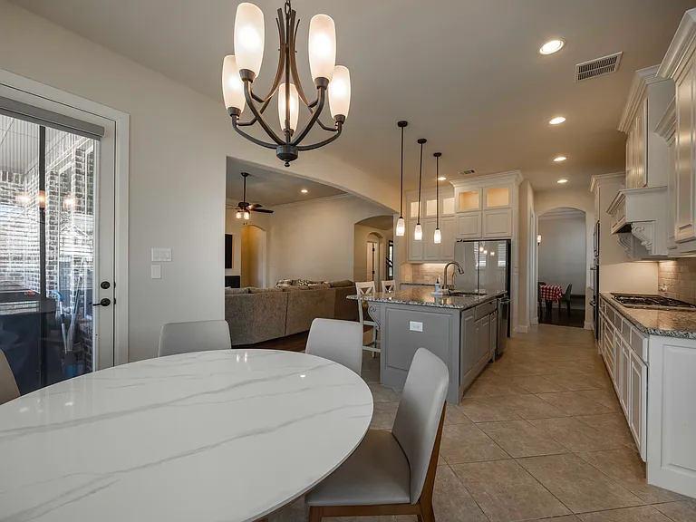 12824 Flatiron Trl — Photo 16