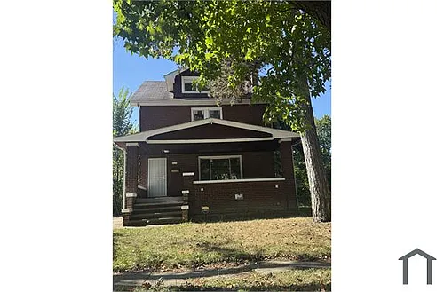 3286 E 140th St Photo 1