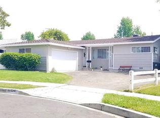 16526 Ballinger St, North Hills, CA 91343